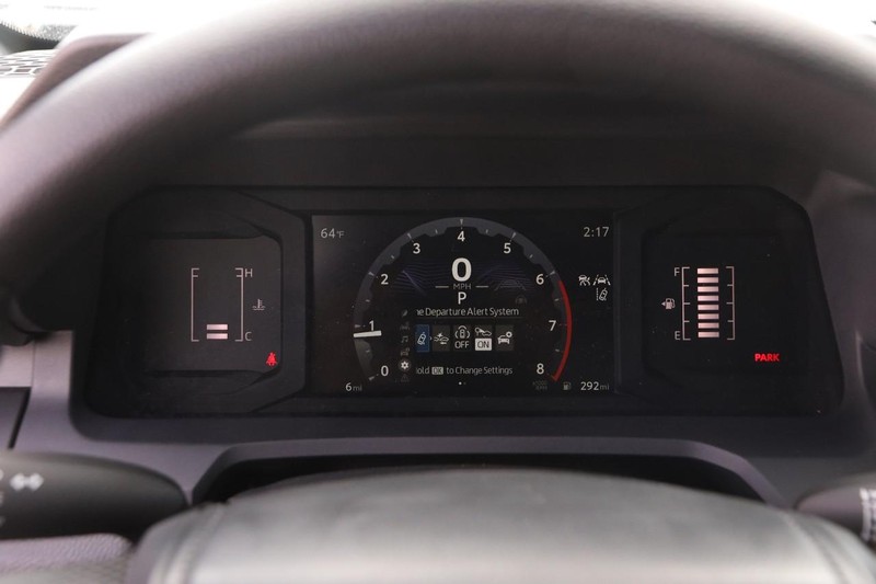 Toyota Tacoma 2WD Vehicle Image 13