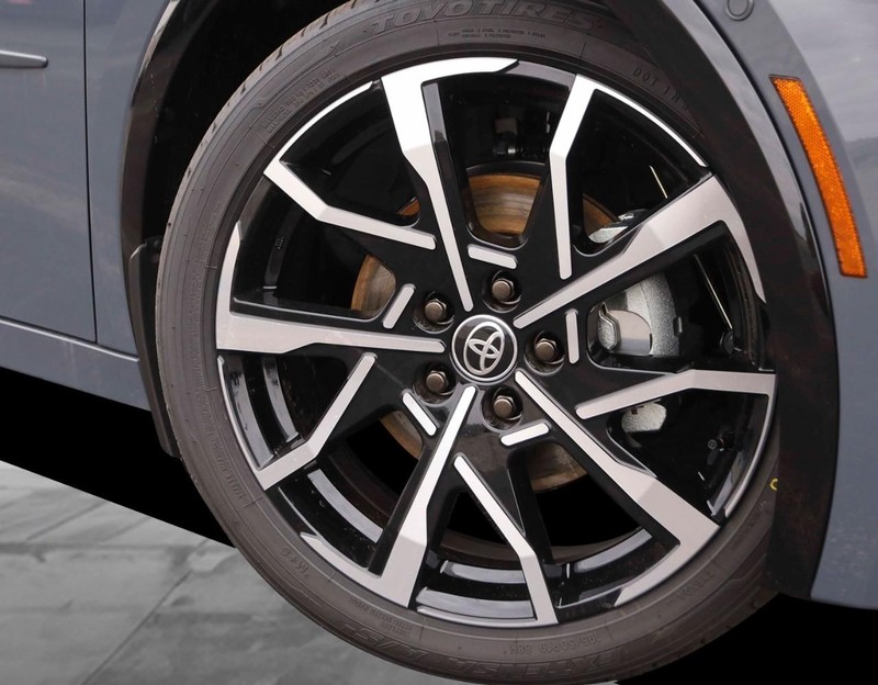 Toyota Prius Prime Vehicle Image 03