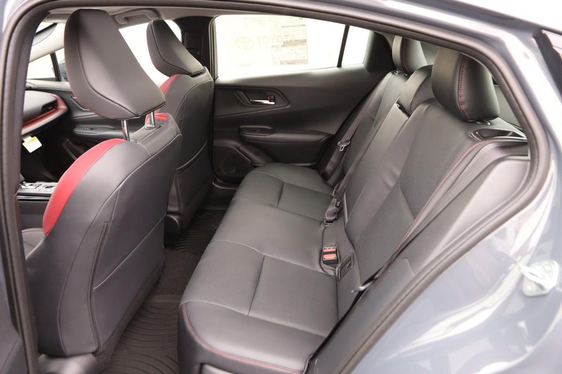 Toyota Prius Prime Vehicle Image 11