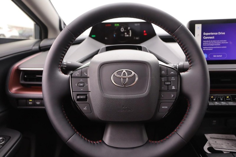 Toyota Prius Prime Vehicle Image 12