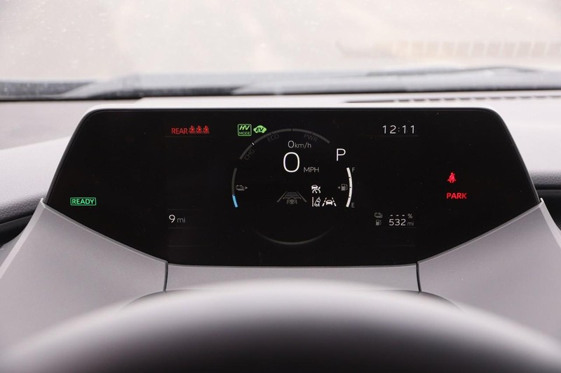 Toyota Prius Prime Vehicle Image 15