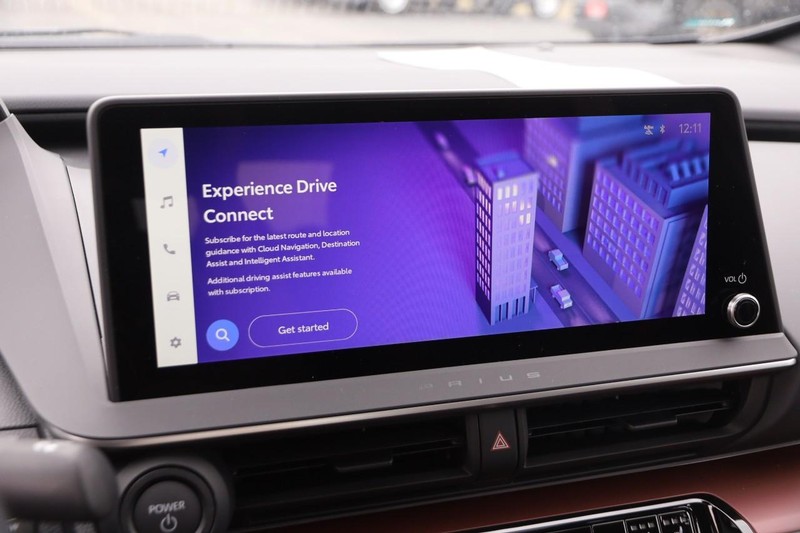 Toyota Prius Prime Vehicle Image 17