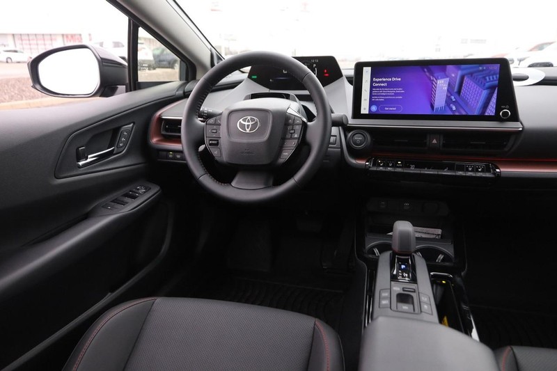 Toyota Prius Prime Vehicle Image 25