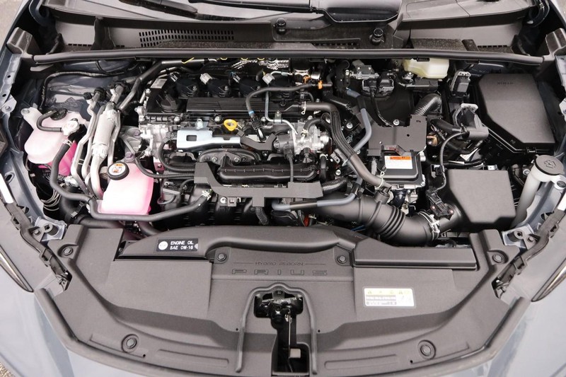 Toyota Prius Prime Vehicle Image 30