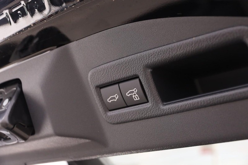 Toyota bZ4X Vehicle Image 08