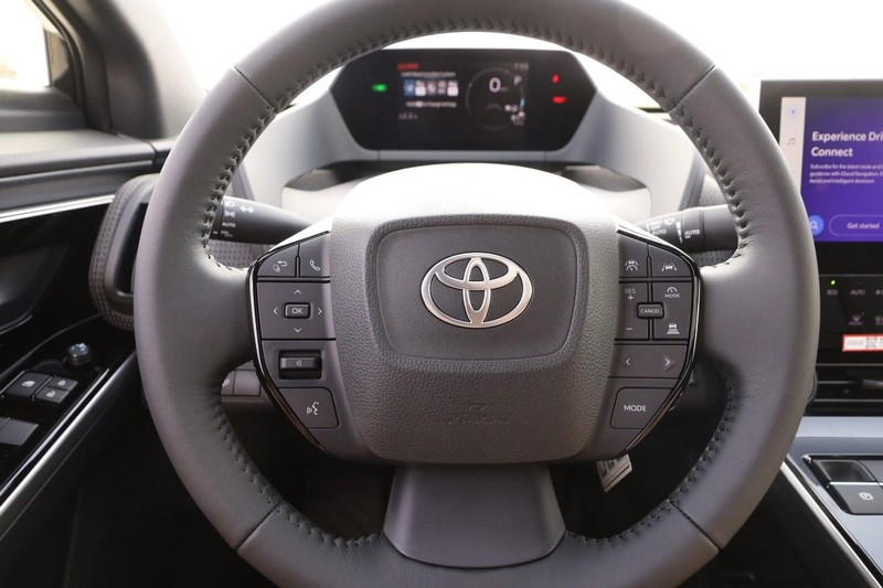 Toyota bZ4X Vehicle Image 12