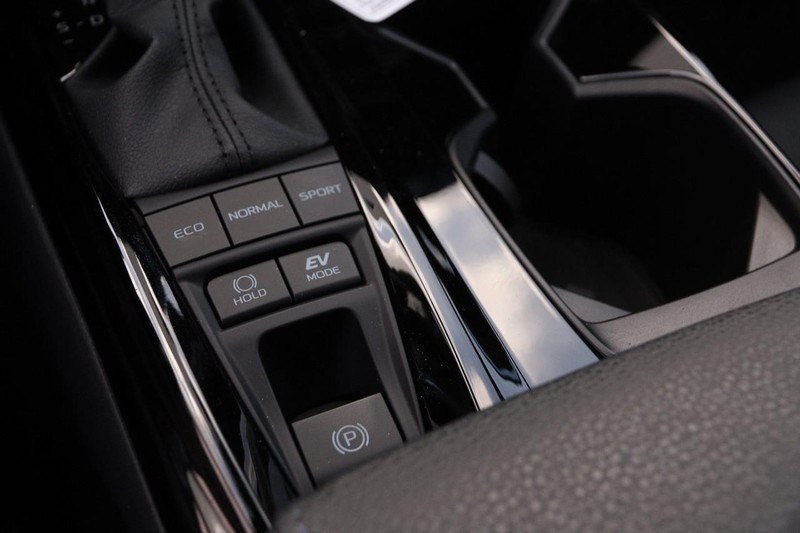 Toyota Camry Vehicle Image 19