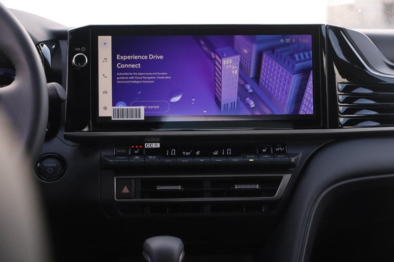 Toyota Camry Vehicle Image 24