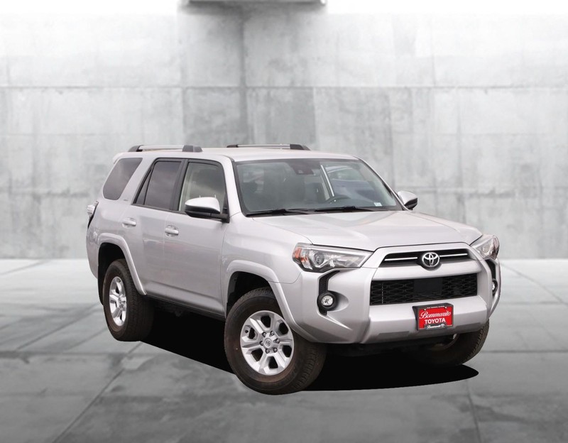 Toyota 4Runner Vehicle Image 02