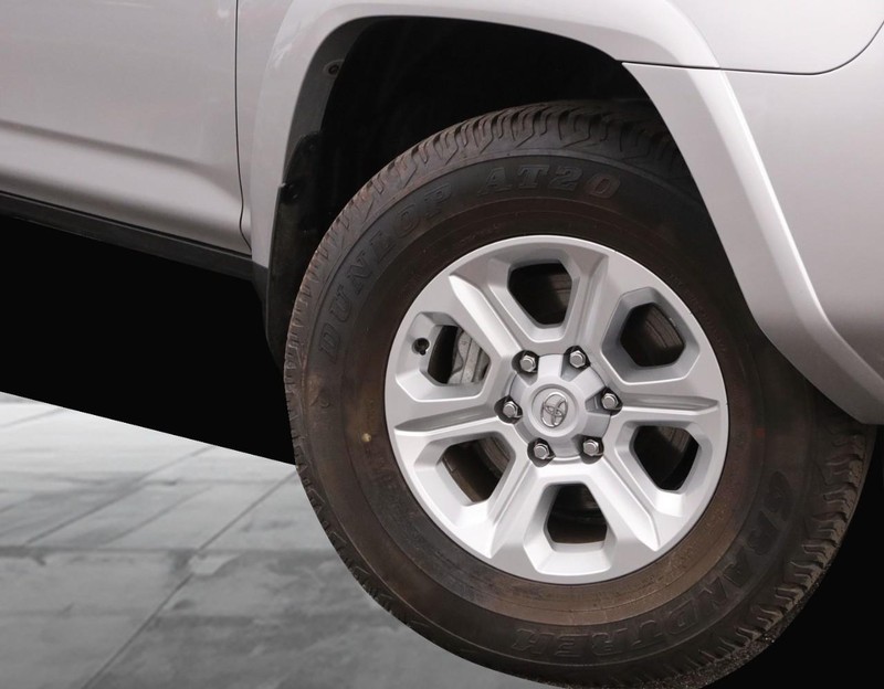 Toyota 4Runner Vehicle Image 03