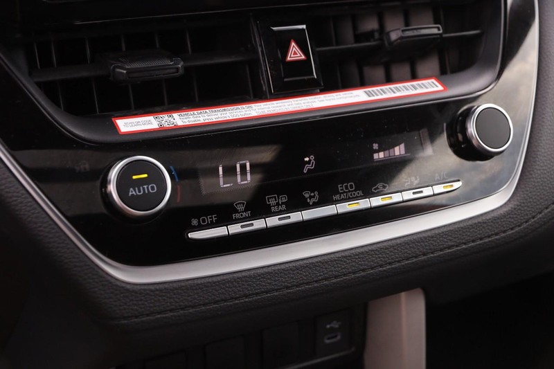 Toyota Corolla Cross Vehicle Image 17