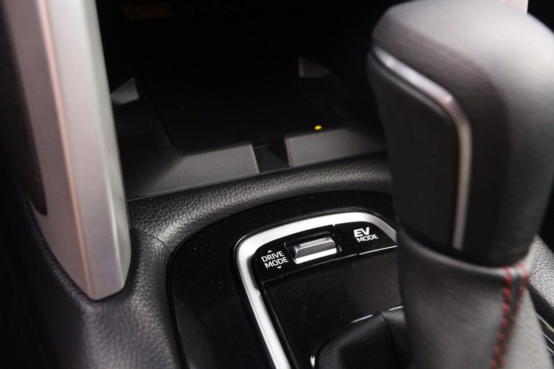 Toyota Corolla Cross Vehicle Image 18
