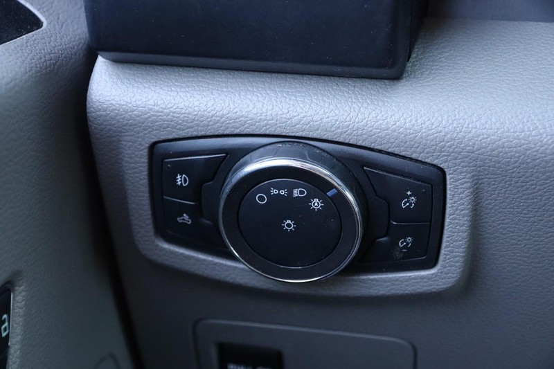 Ford F-150 Vehicle Image 18