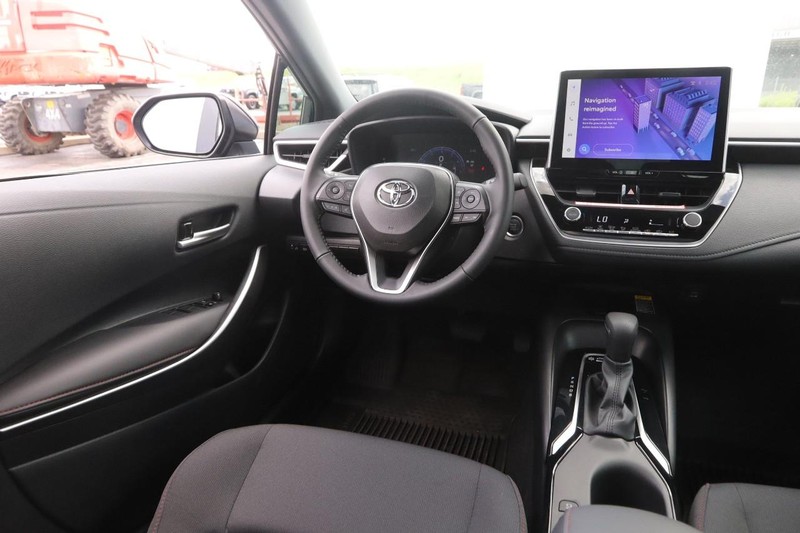 Toyota Corolla Vehicle Image 15