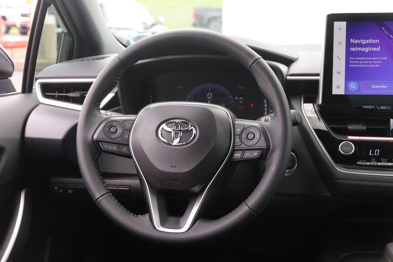 Toyota Corolla Vehicle Image 16