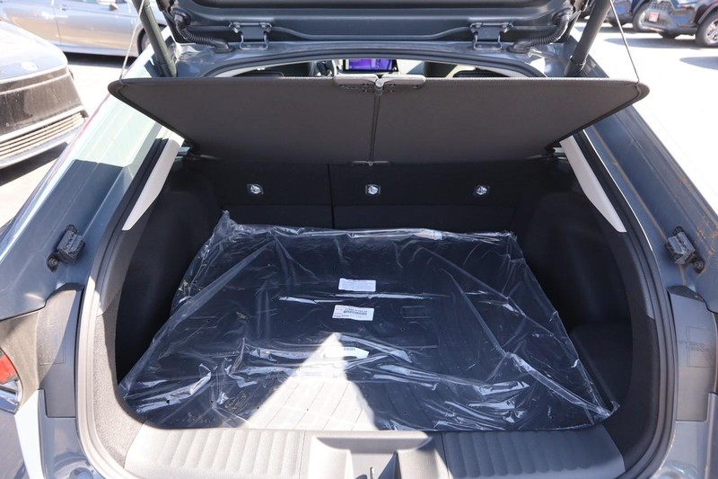 Toyota Prius Vehicle Image 06