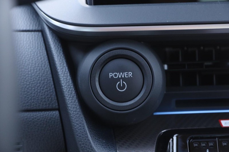 Toyota Prius Vehicle Image 15