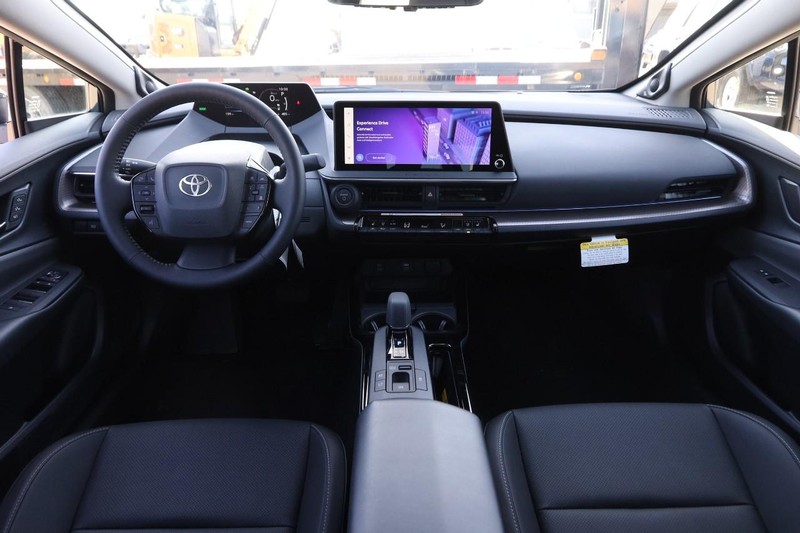 Toyota Prius Vehicle Image 21
