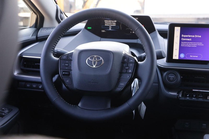 Toyota Prius Vehicle Image 23