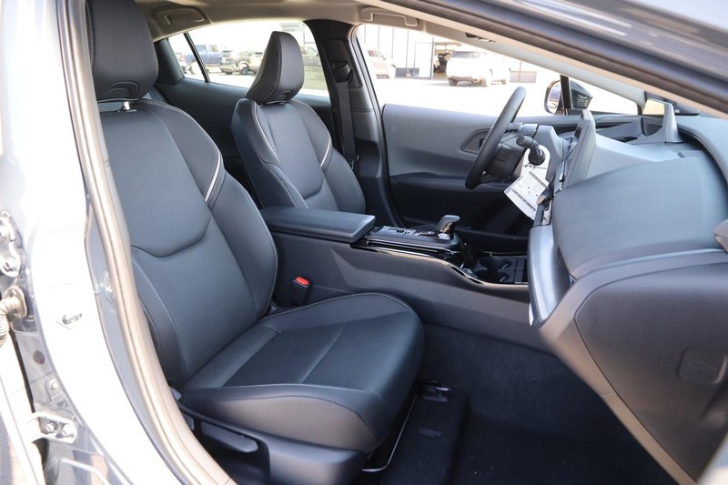 Toyota Prius Vehicle Image 26