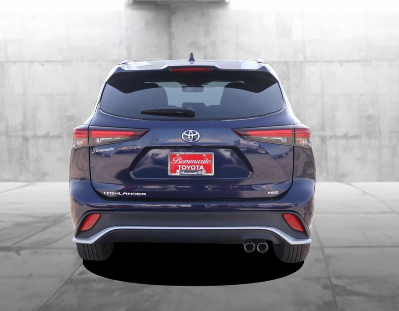 Toyota Highlander Vehicle Image 06