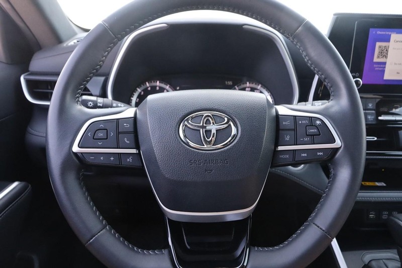 Toyota Highlander Vehicle Image 12
