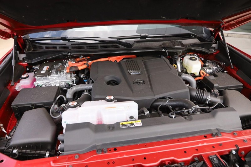 Toyota Tundra 4WD Vehicle Image 29