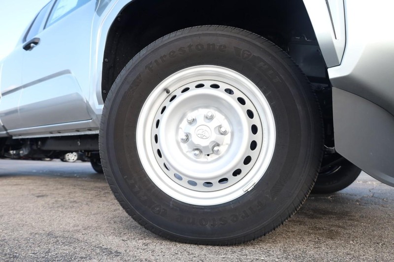 Toyota Tacoma 2WD Vehicle Image 03