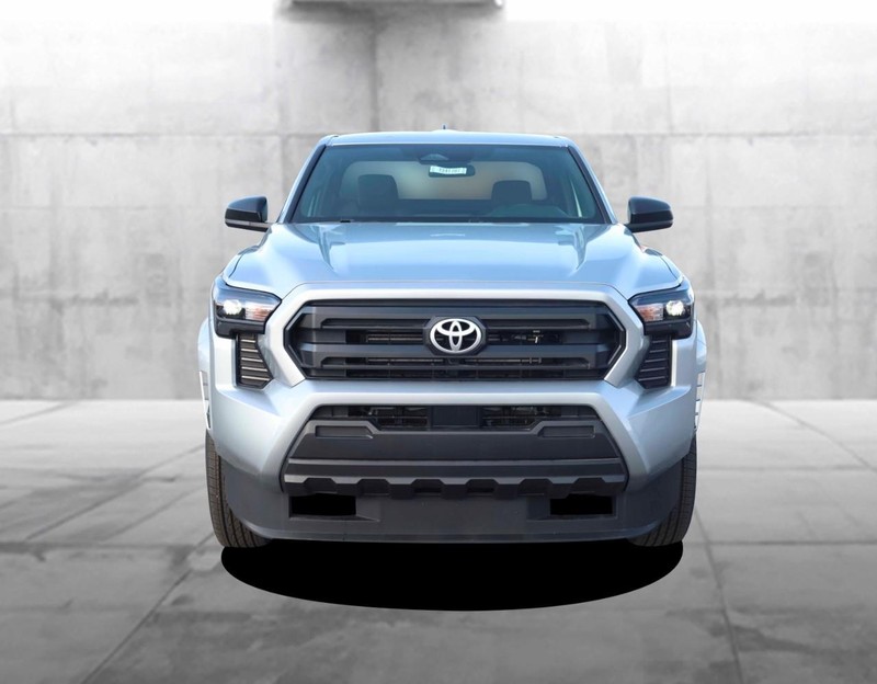 Toyota Tacoma 2WD Vehicle Image 04