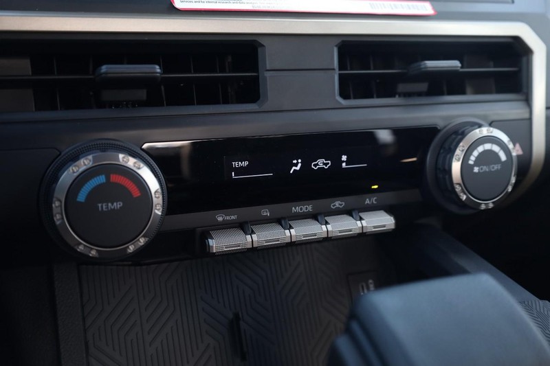 Toyota Tacoma 2WD Vehicle Image 13