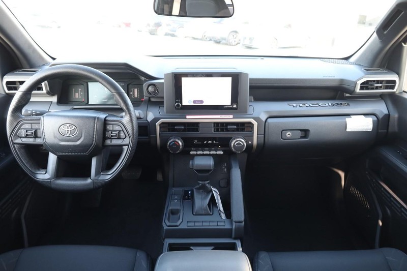 Toyota Tacoma 2WD Vehicle Image 21