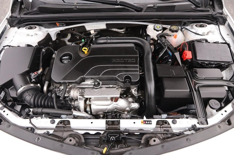 Chevrolet Malibu Vehicle Image 25