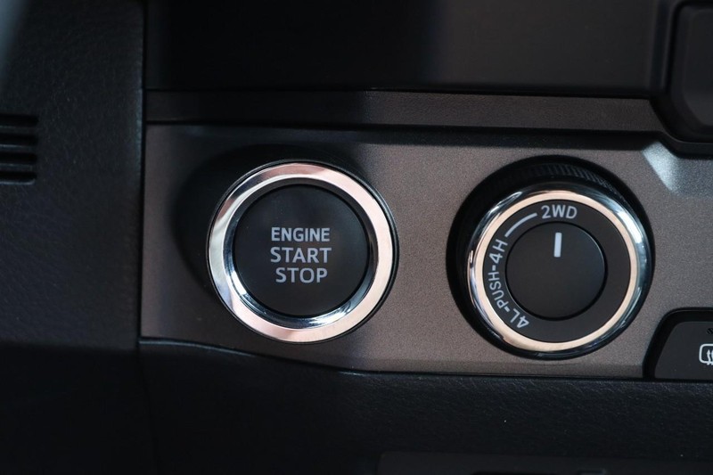 Toyota Tacoma 4WD Vehicle Image 14