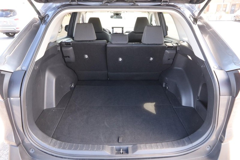 Toyota RAV4 Vehicle Image 07