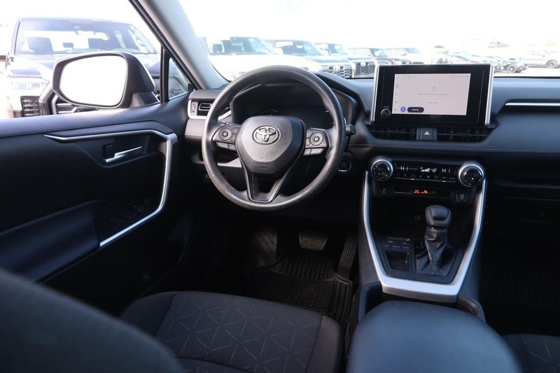 Toyota RAV4 Vehicle Image 20