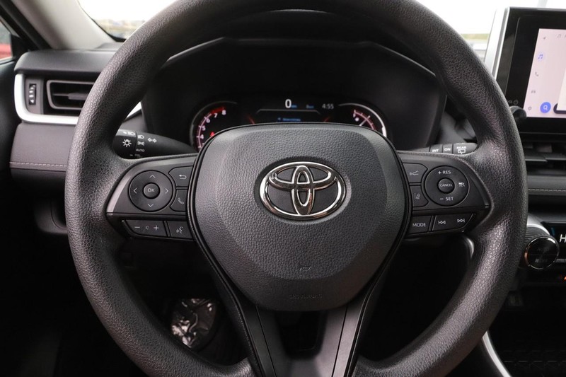 Toyota RAV4 Vehicle Image 10