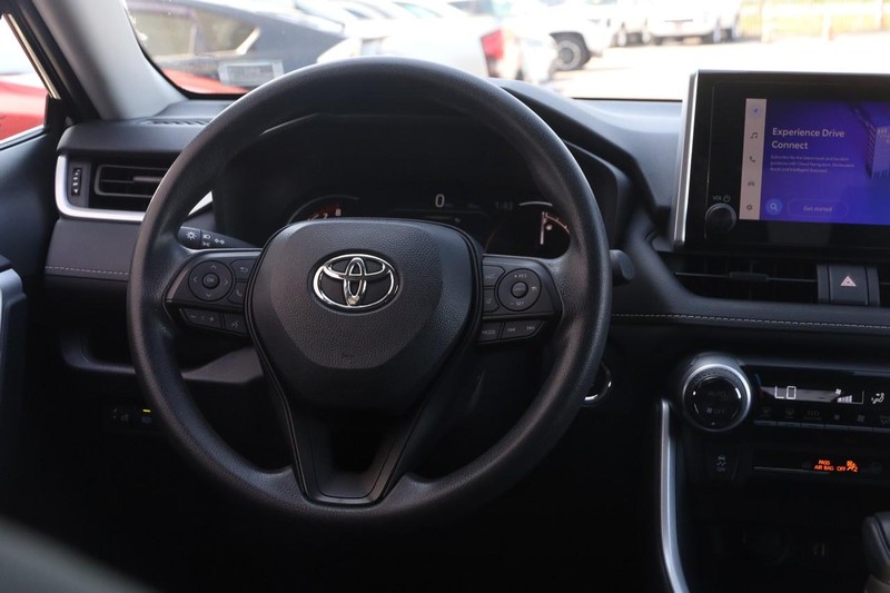 Toyota RAV4 Vehicle Image 21