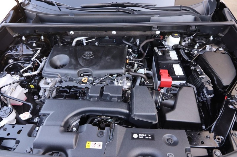 Toyota RAV4 Vehicle Image 25