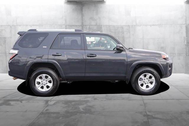 Toyota 4Runner Vehicle Image 05