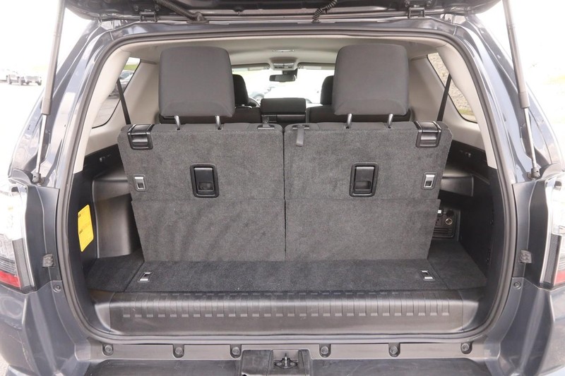 Toyota 4Runner Vehicle Image 07