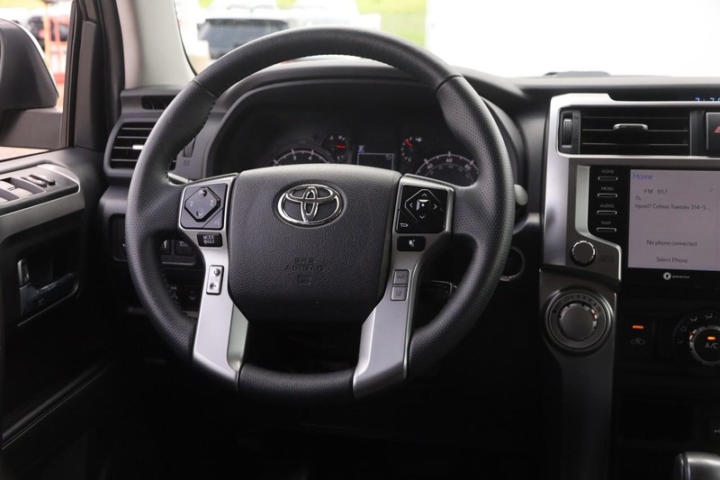 Toyota 4Runner Vehicle Image 22