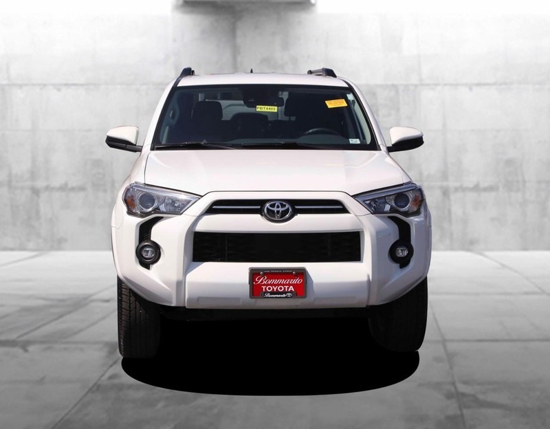 Toyota 4Runner Vehicle Image 04