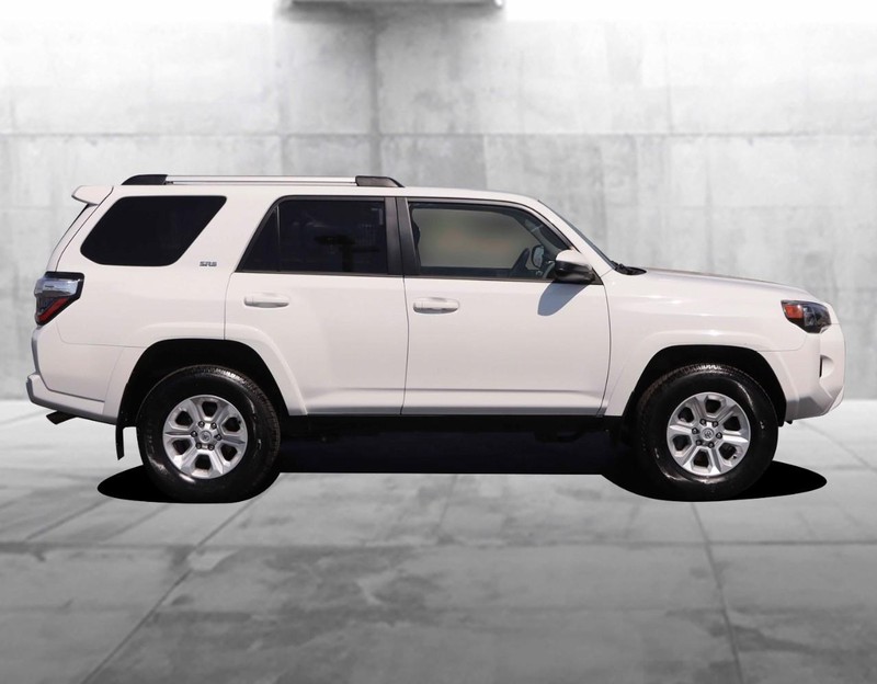 Toyota 4Runner Vehicle Image 05