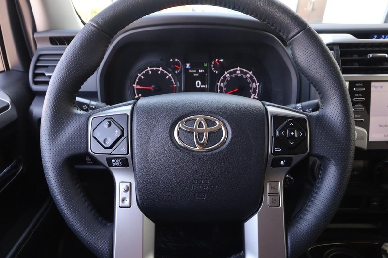 Toyota 4Runner Vehicle Image 10