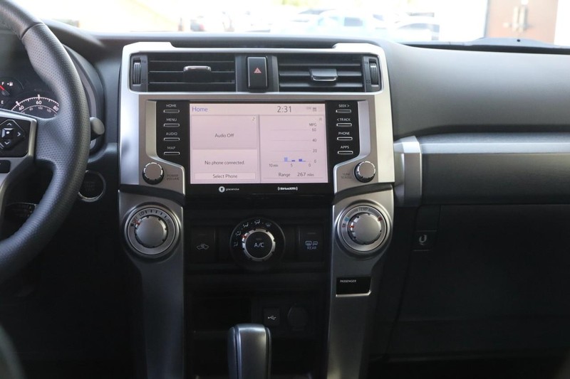 Toyota 4Runner Vehicle Image 23