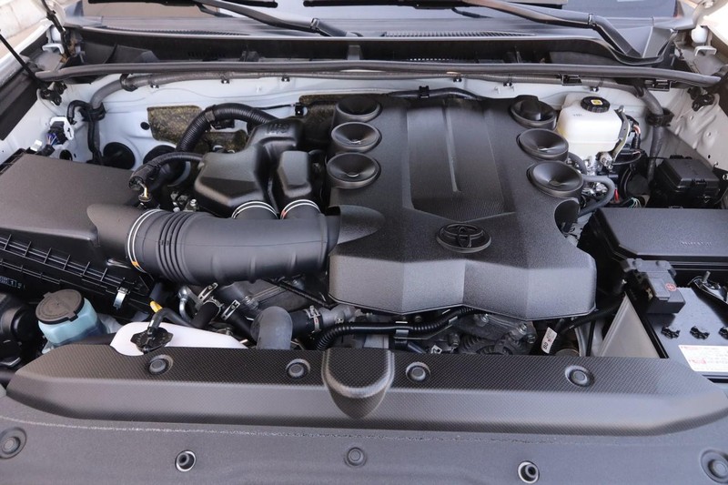 Toyota 4Runner Vehicle Image 26