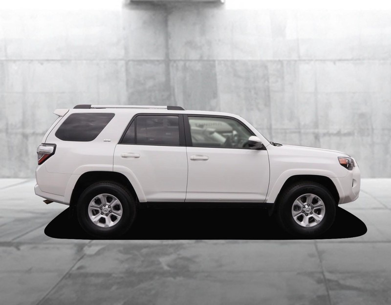 Toyota 4Runner Vehicle Image 05