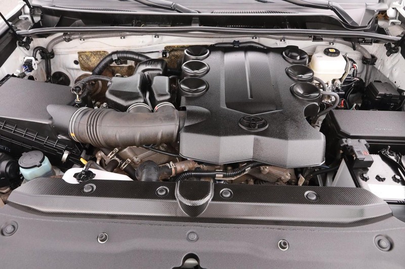Toyota 4Runner Vehicle Image 28