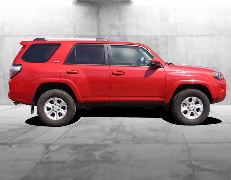 Toyota 4Runner Vehicle Image 05