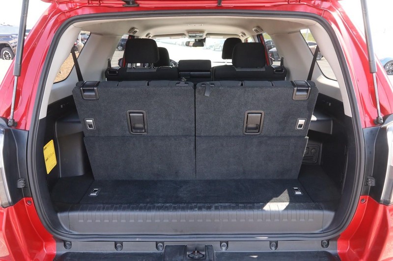 Toyota 4Runner Vehicle Image 07